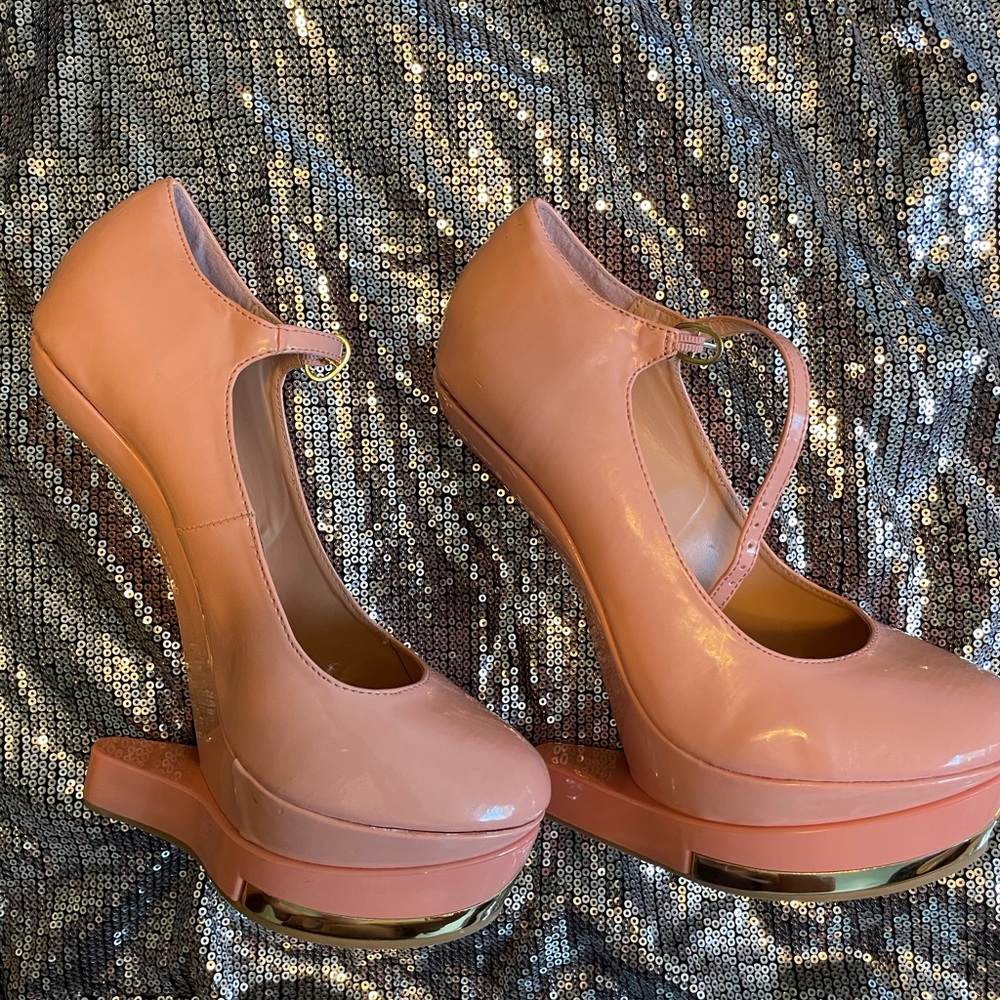 Styluxe pink heels